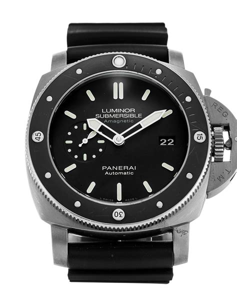 pre owned panerai submersible|Panerai submersible price.